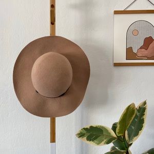 Anthropologie Floppy Felt Circle Crown Hat